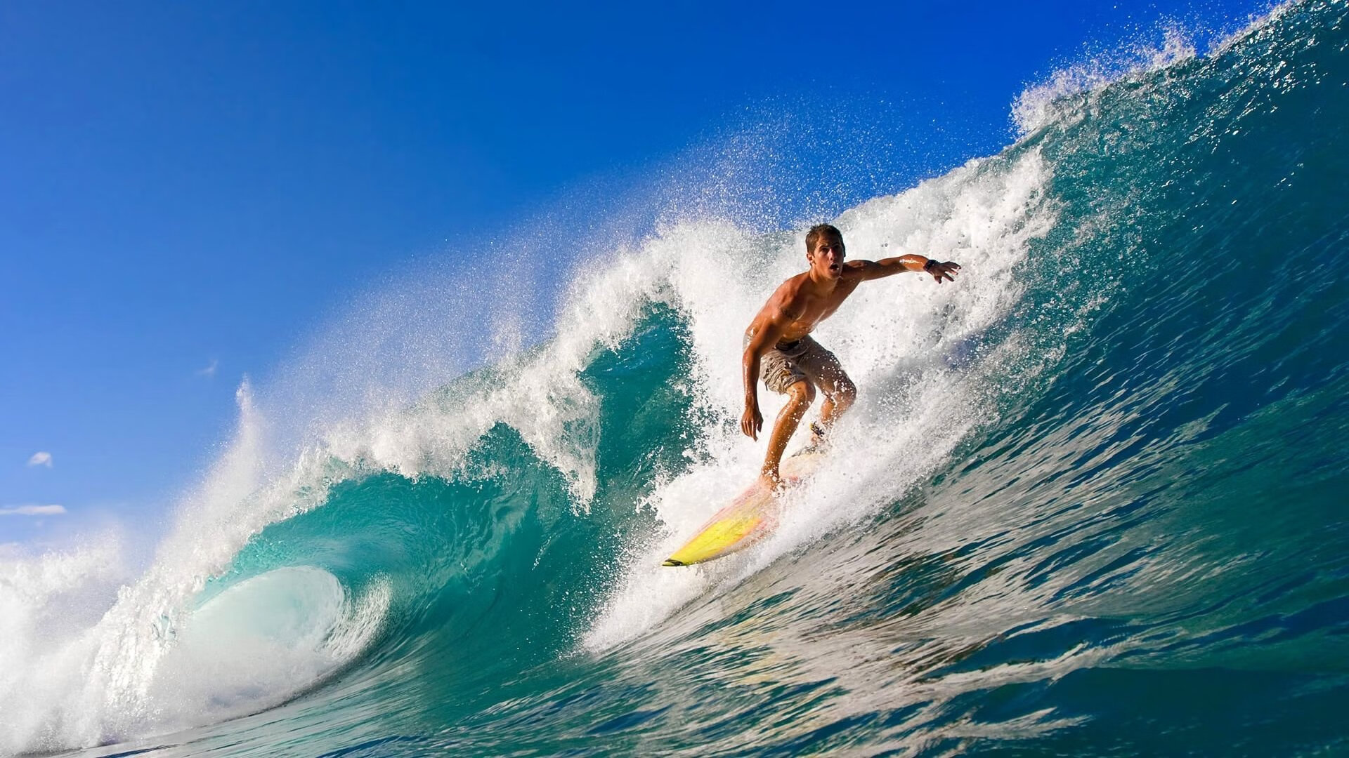 高尔夫尊中国室内公开赛吸引青少年球员参赛，高尔夫 中国