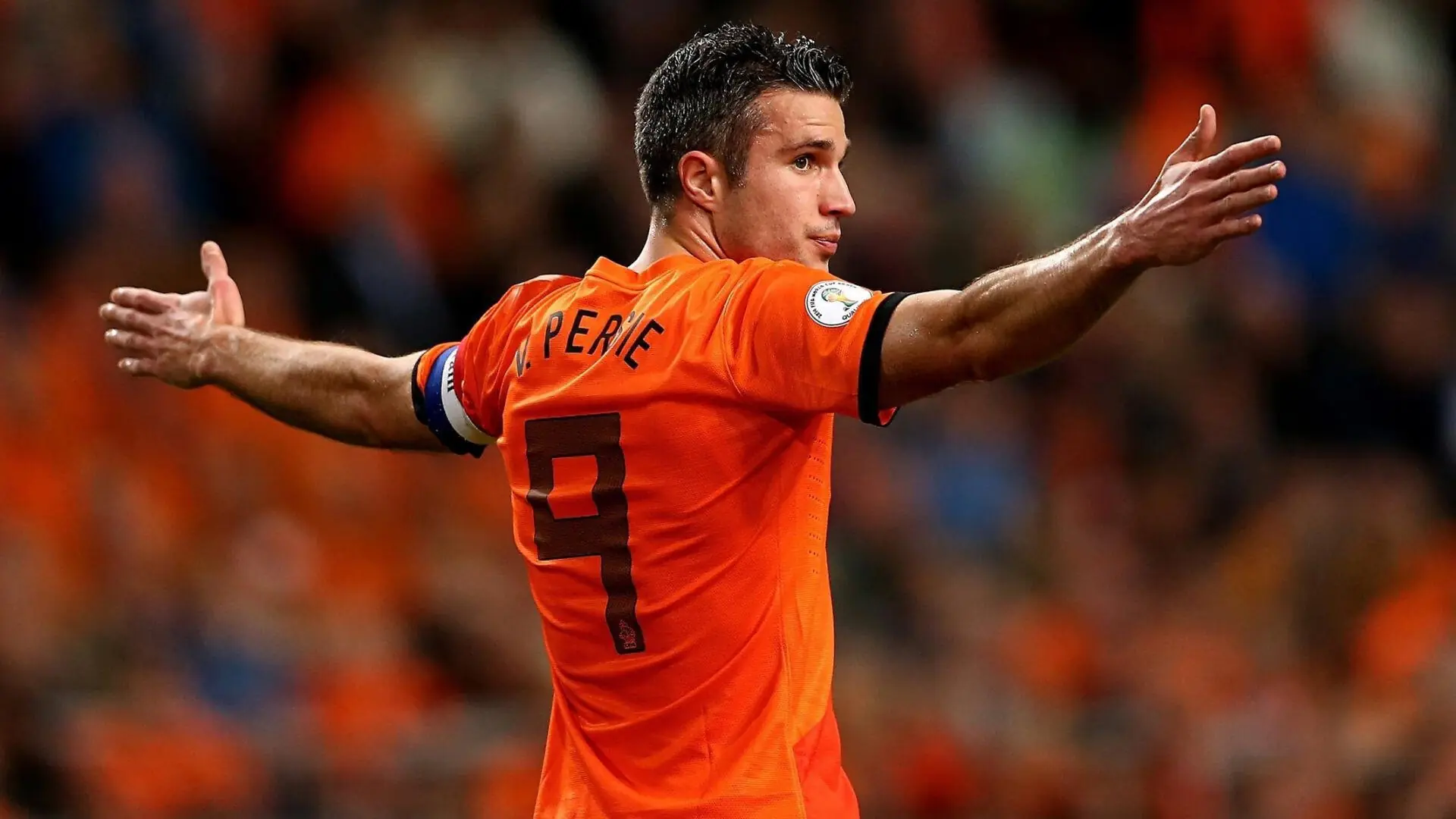 青少年足球文化节在全国范围内广泛展开，青少年全国足球比赛